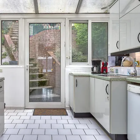 Agapanthes Jolie Maison De A Avec Exterieur Terrasse Дом отдыха Руан