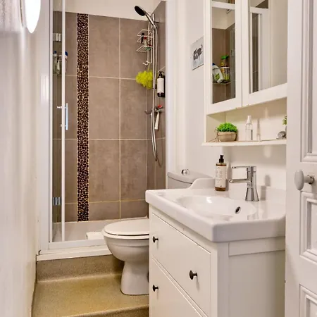 Casa de Férias Agapanthes Jolie Maison De à Avec Extérieur Terrasse Ruão