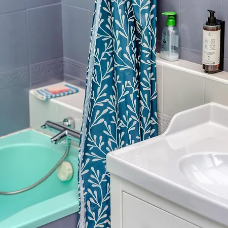 Casa de Férias Agapanthes Jolie Maison De à Avec Extérieur Terrasse Ruão